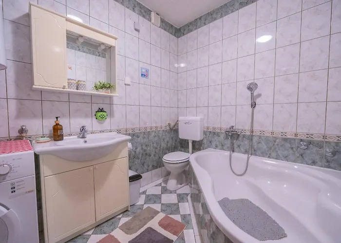 Fontana * Baška Voda